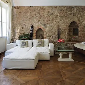 Apartment Karlova - Old Town, Prague